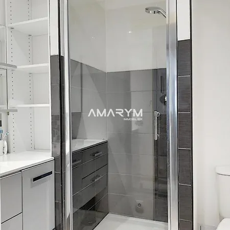 Apartment Charmant Studio Place Saint Jacques